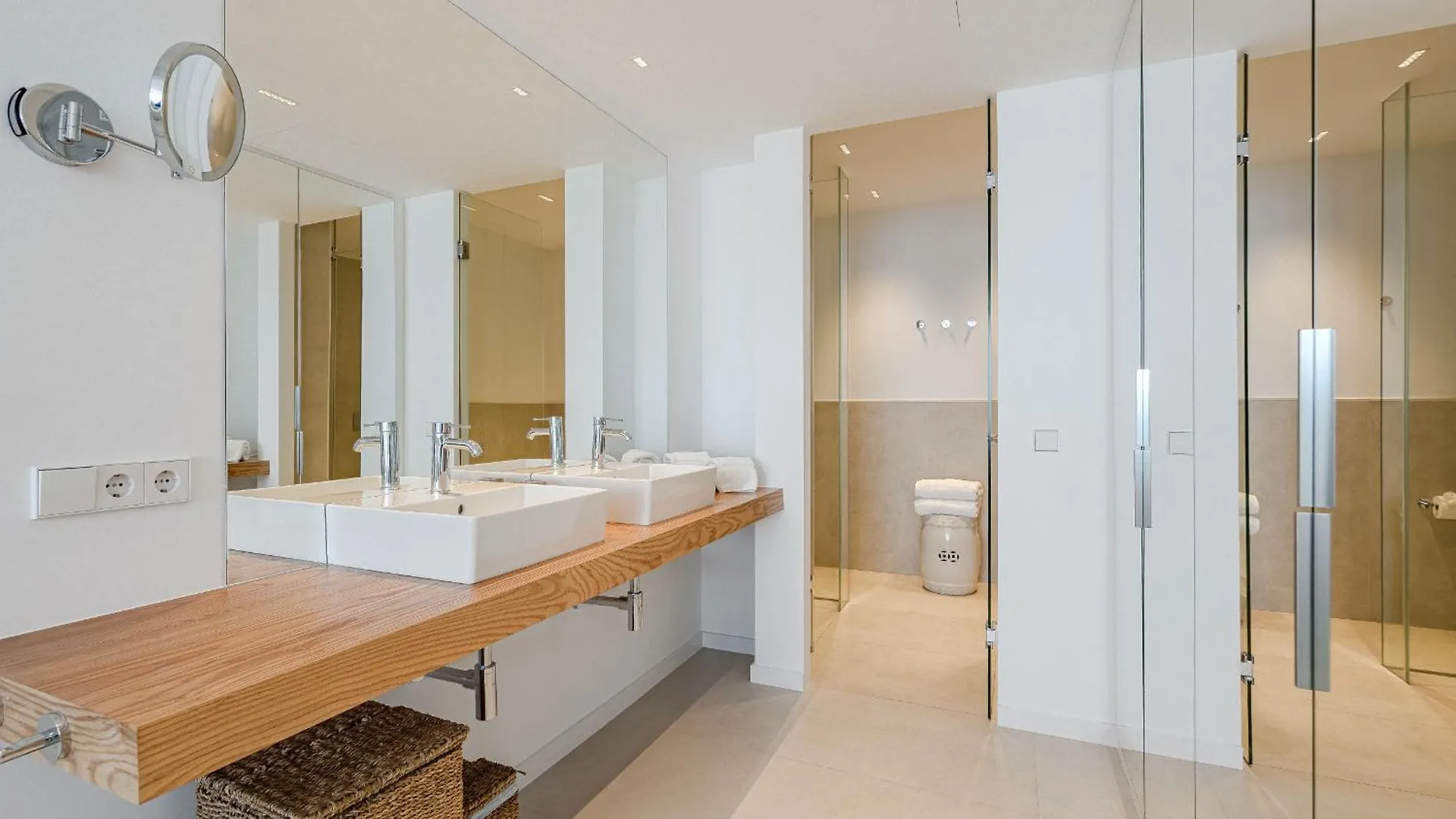 Daire Aquasuites Luxury Apartament B06 At Los Gigantes Acantilado de los Gigantes